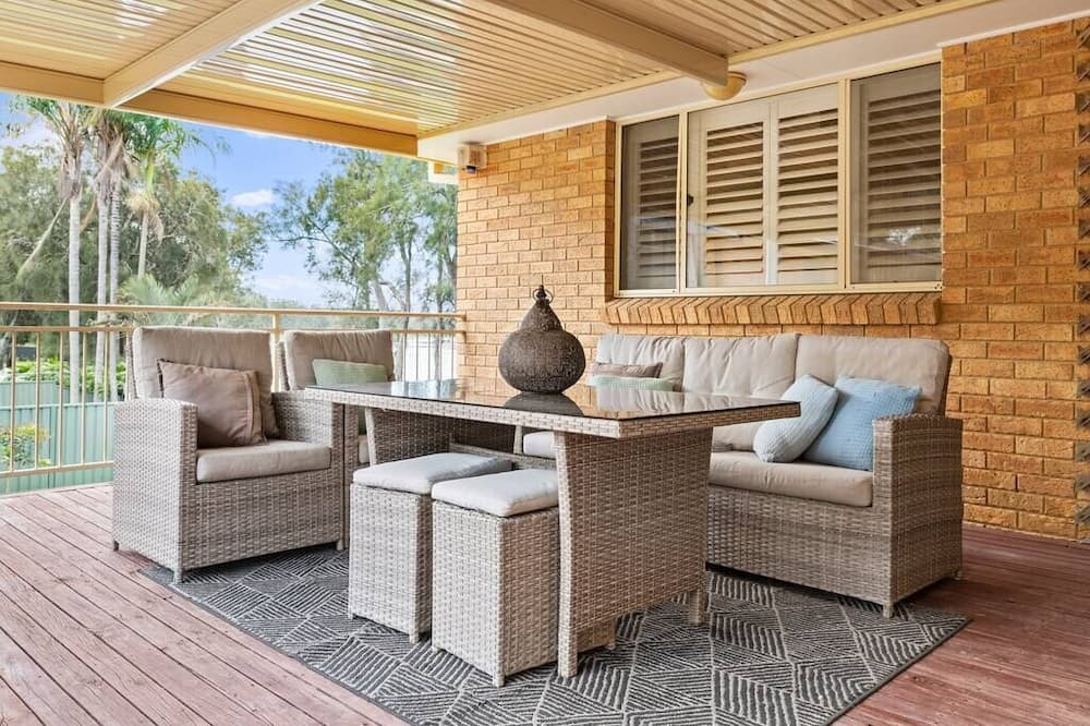 Photo of Outdoor in Charmhaven