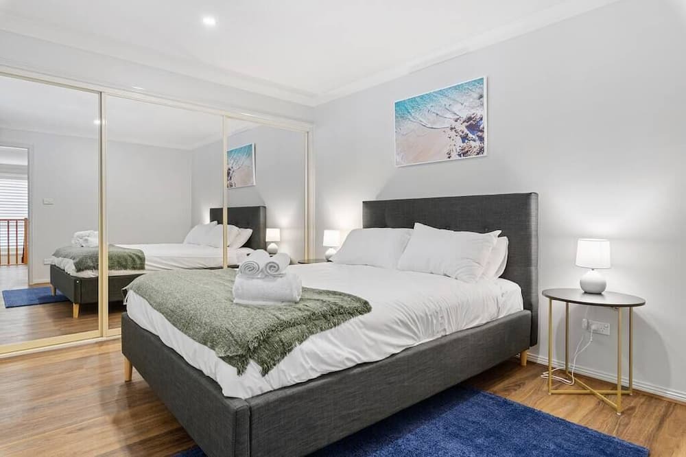 Photo of Others in Charmhaven