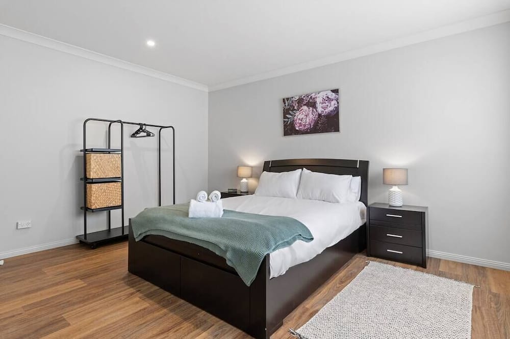 Photo of Others in Charmhaven