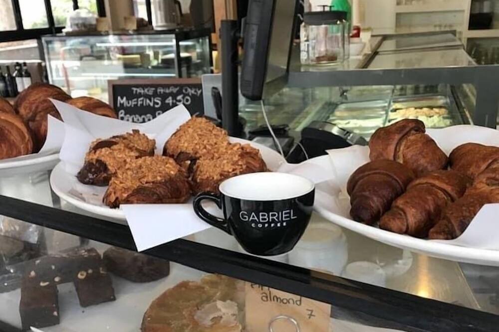 Photo of Others in Crows Nest