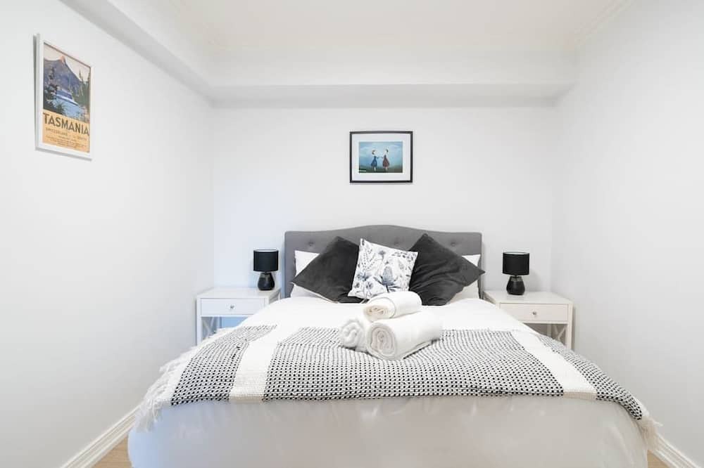 Photo of Others in Crows Nest