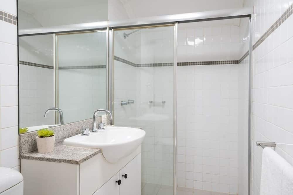 Photo of Others in Crows Nest