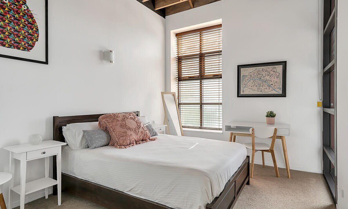 Photo of Others in Chippendale