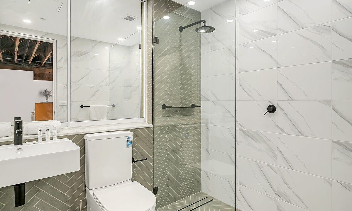 Photo of Others in Chippendale