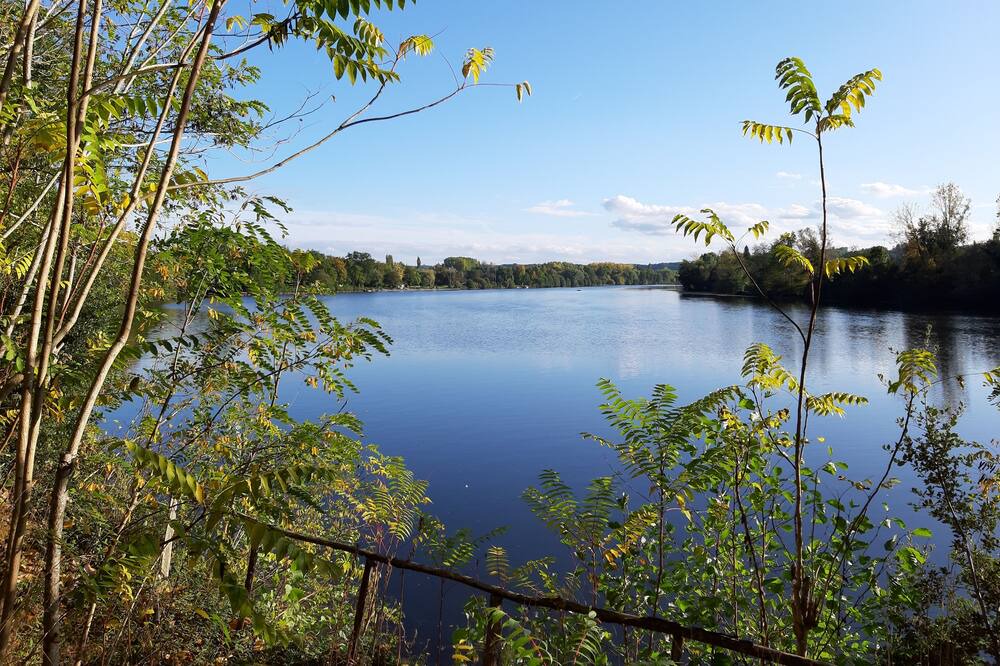 Photo of Others in Cales