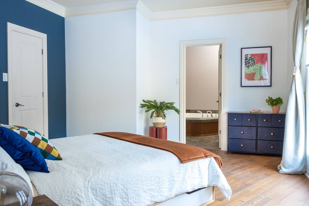 Photo of Bedroom in Lac-Brome