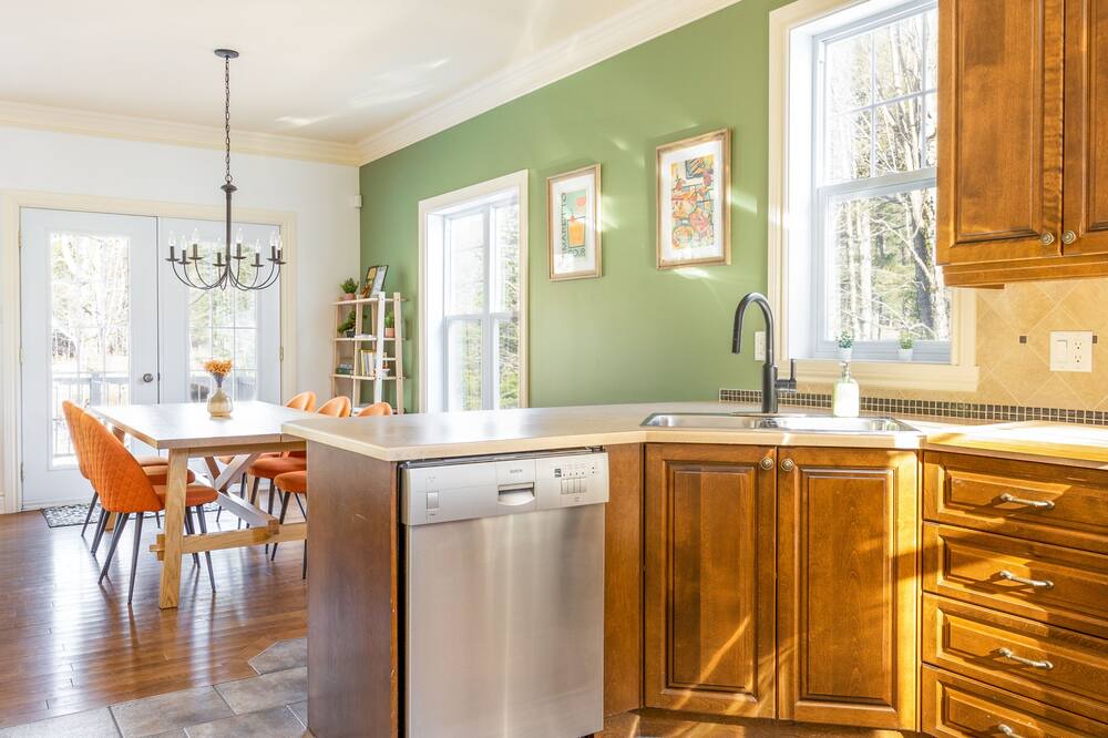 Photo of Kitchen in Lac-Brome