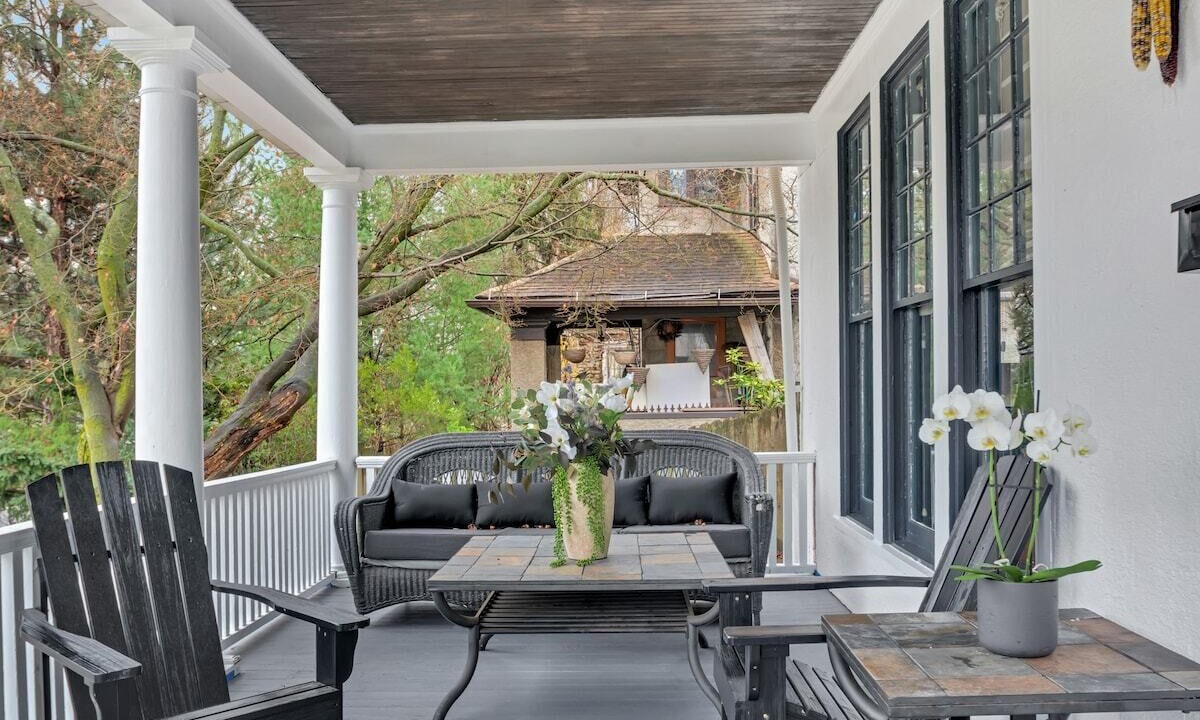 Photo of Patio Balcony in Newburgh