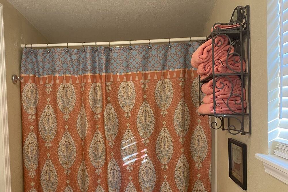 Photo of Bathroom in Freestate