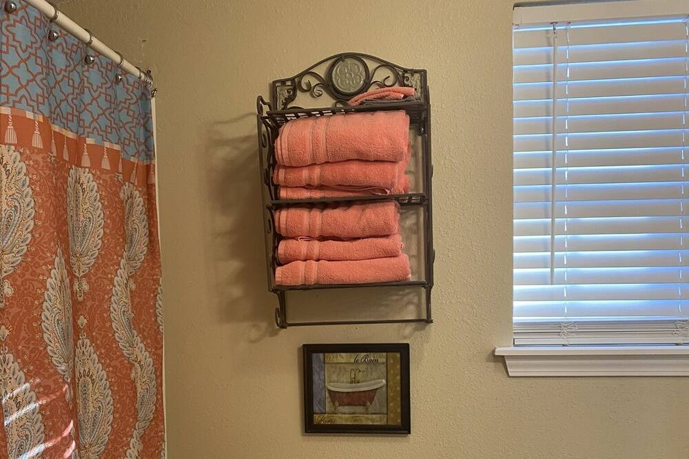 Photo of Bathroom in Freestate