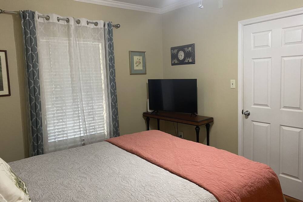 Photo of Bedroom in Freestate