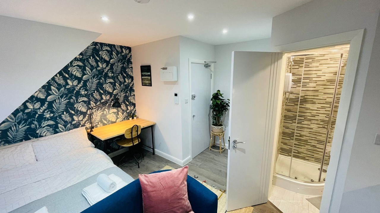 Photo of Others in Upper Clapton