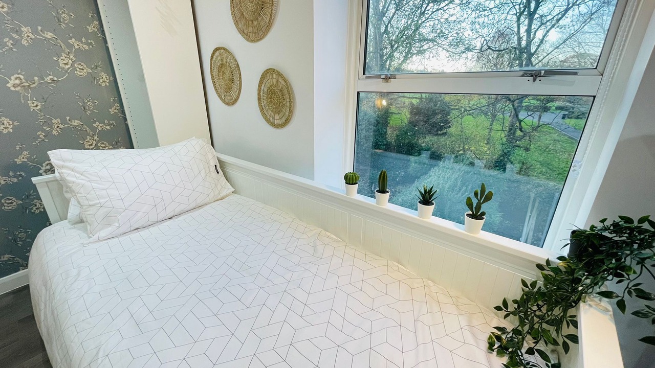 Photo of Others in Upper Clapton