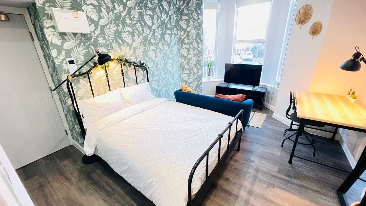 Photo of Others in Upper Clapton