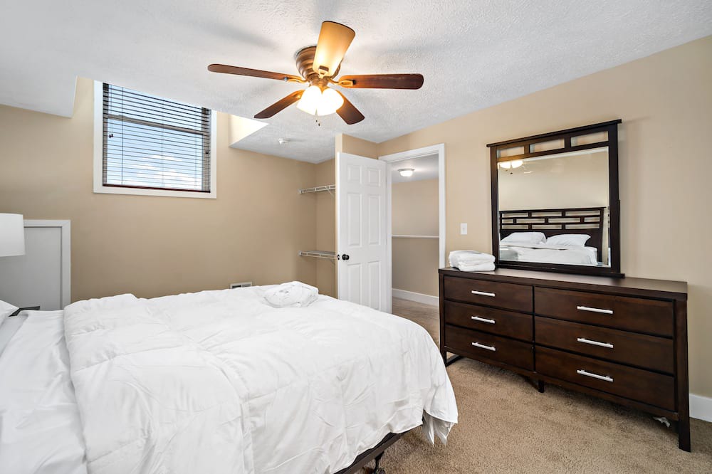 Photo of Bedroom in Allegheny-West