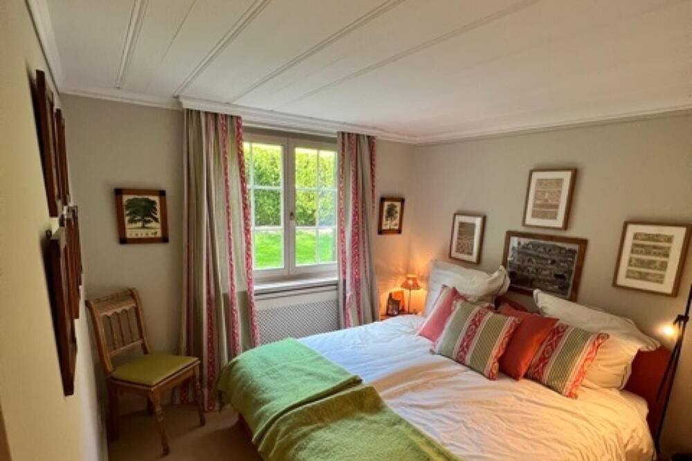Photo of Bedroom in Rougemont