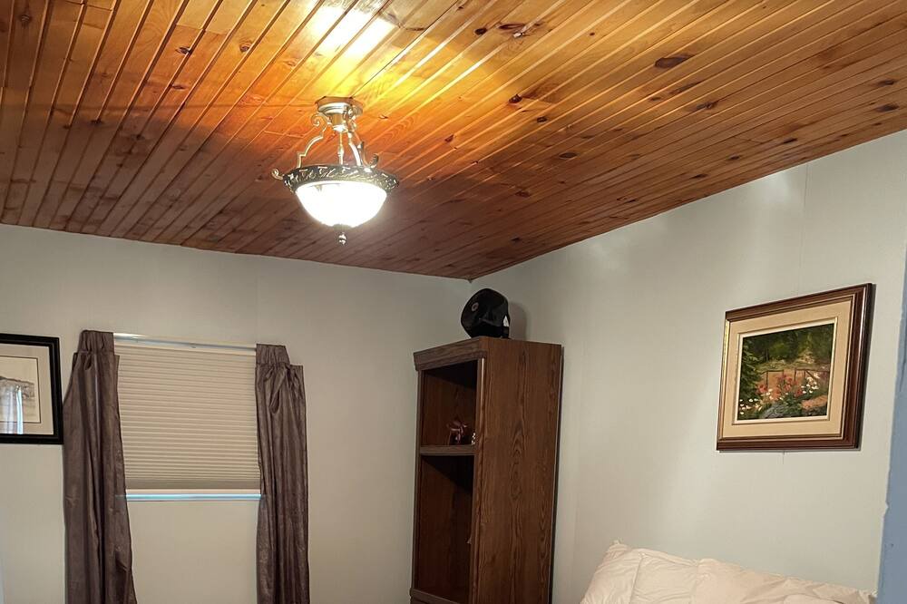 Photo of Bedroom in Bishop Corners