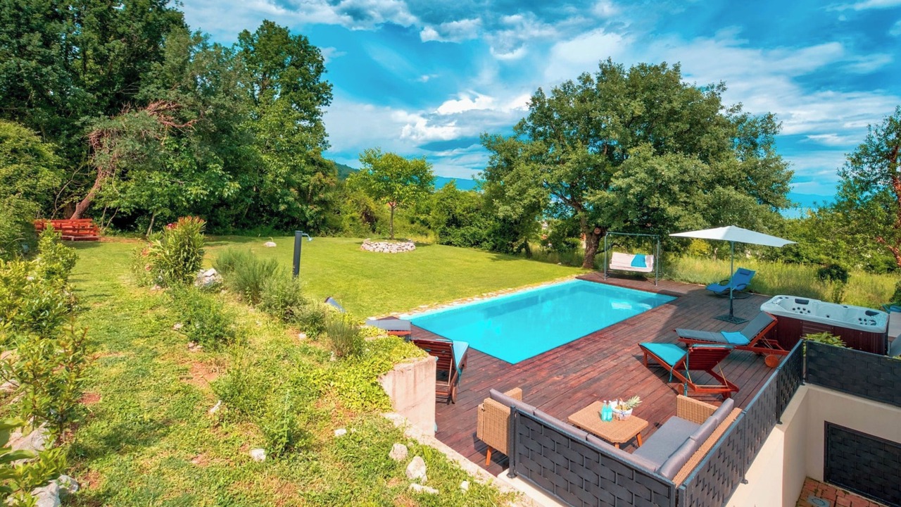 Photo of Outdoor in Poljane