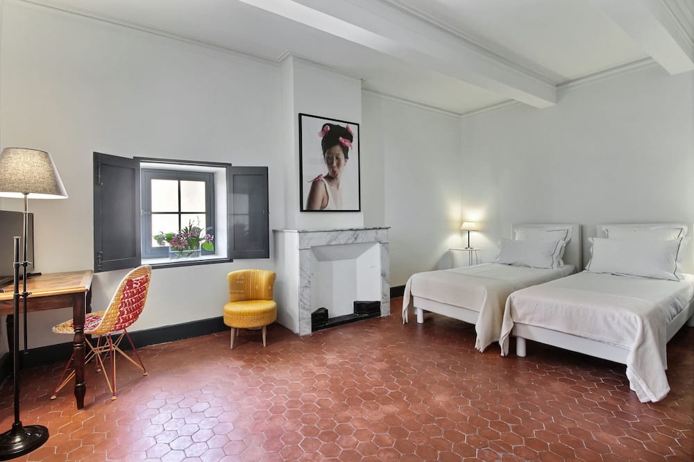 Photo of Others in Graveson