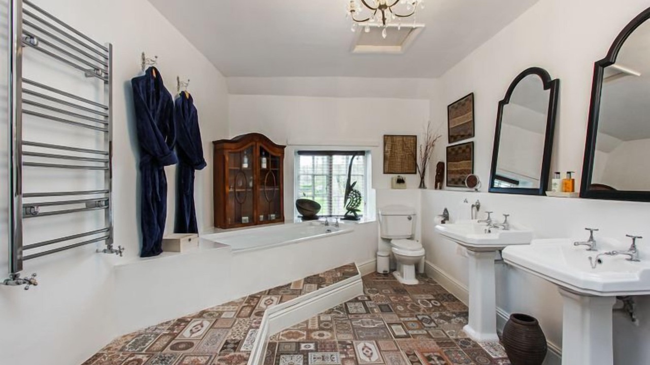 Photo of Bathroom in Exton