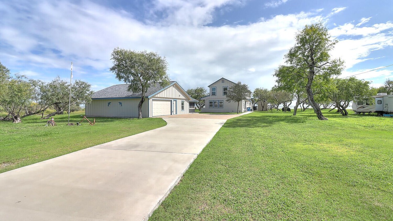 Photo of Outdoor in Bayside