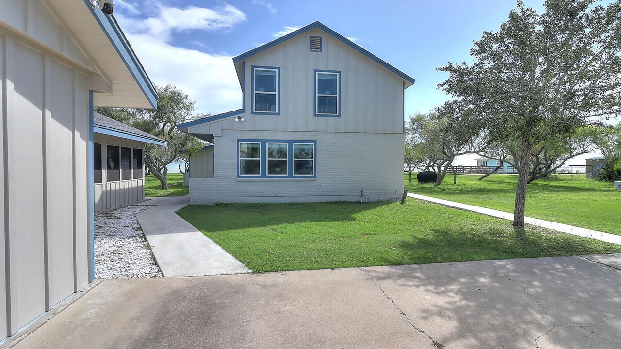 Photo of Outdoor in Bayside