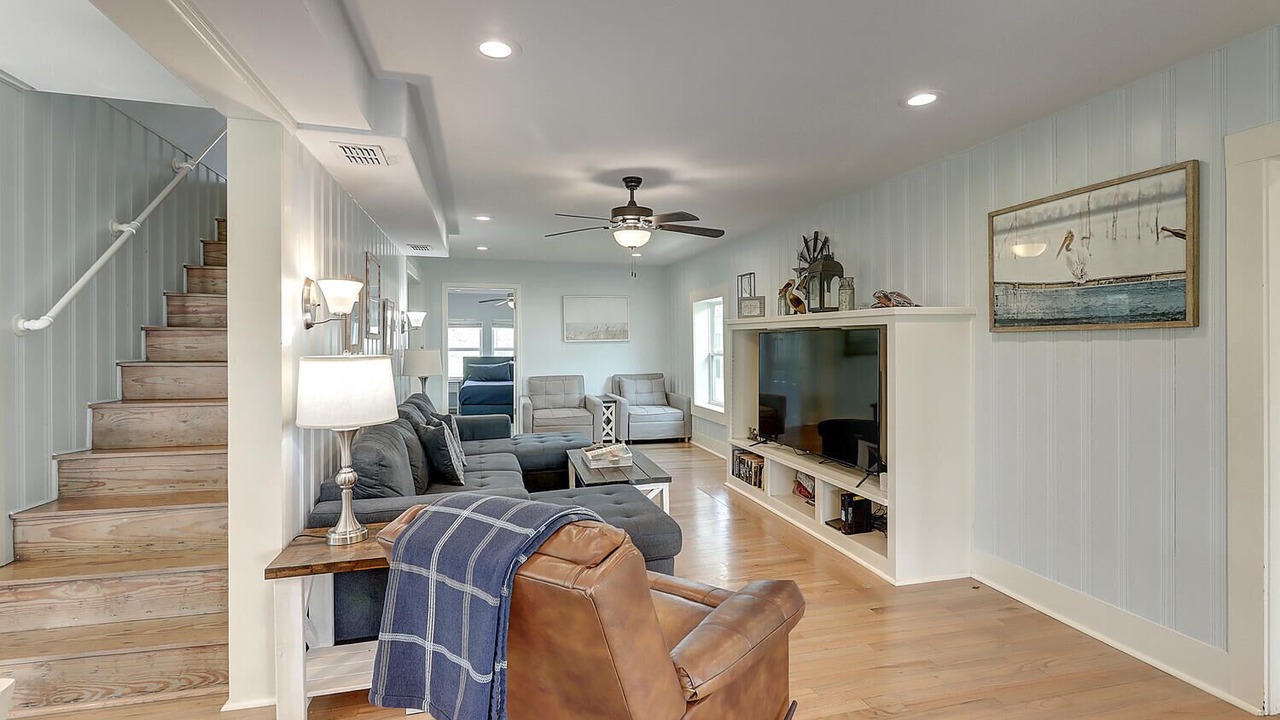 Photo of Livingroom in Bayside