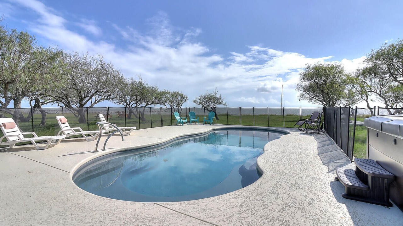 Photo of Outdoor in Bayside