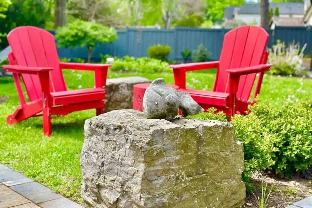 Photo of Outdoor in Clarkson-Lorne Park