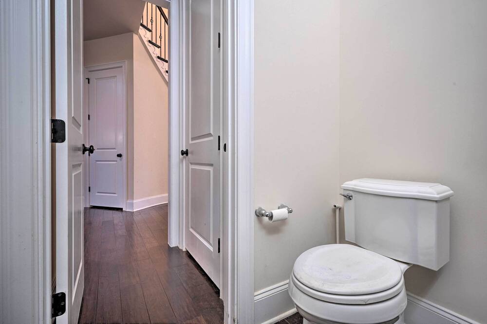 Photo of Bathroom in Apex