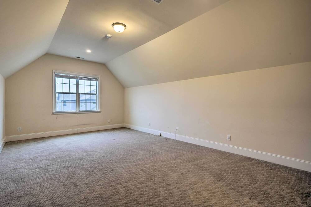 Photo of Bedroom in Apex