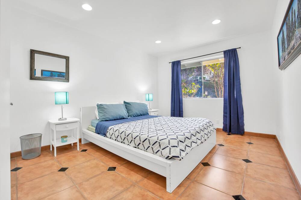 Photo of Bedroom in Hacienda Heights