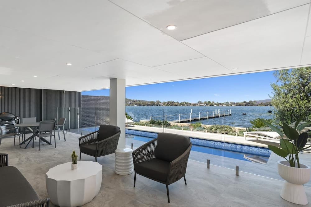 Photo of Outdoor in Point Clare