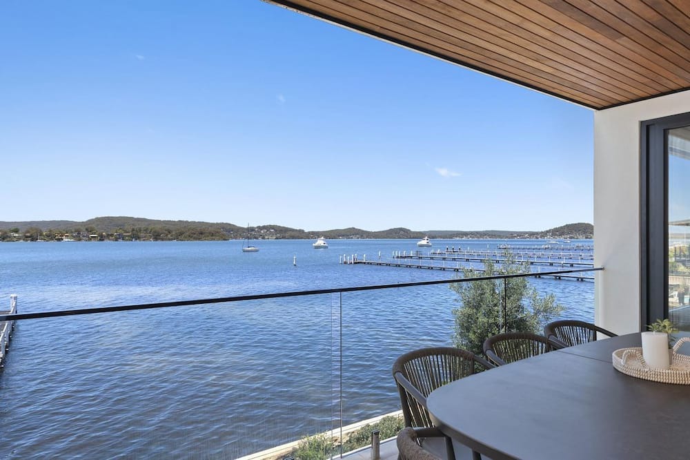 Photo of Outdoor in Point Clare