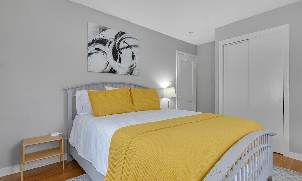 Photo of Bedroom in Orchard Park