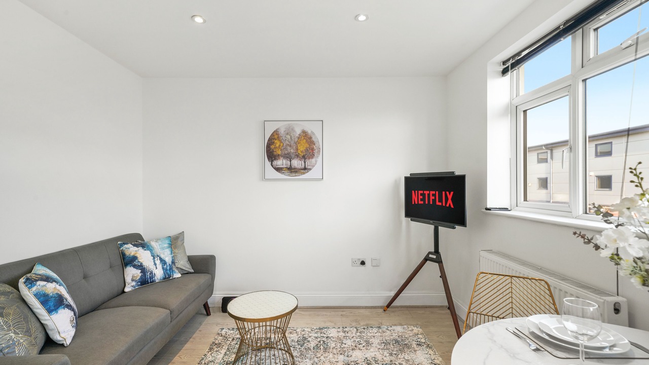 Photo of Livingroom in Uxbridge South