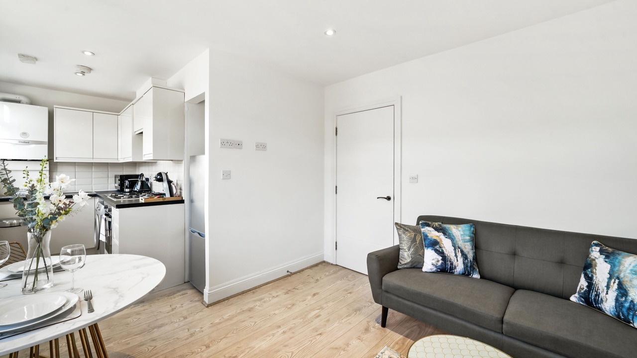 Photo of Livingroom in Uxbridge South