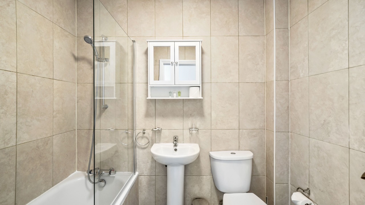 Photo of Others in Uxbridge South