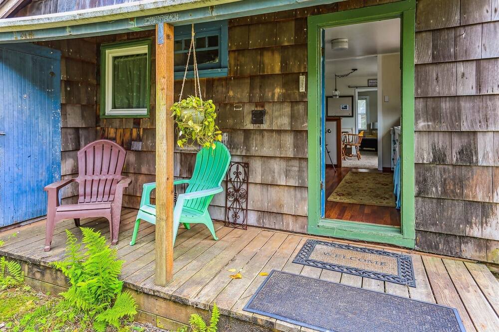 Photo of Outdoor in Downtown Cannon Beach