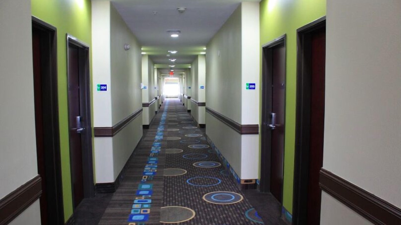 Photo of Others in Freer