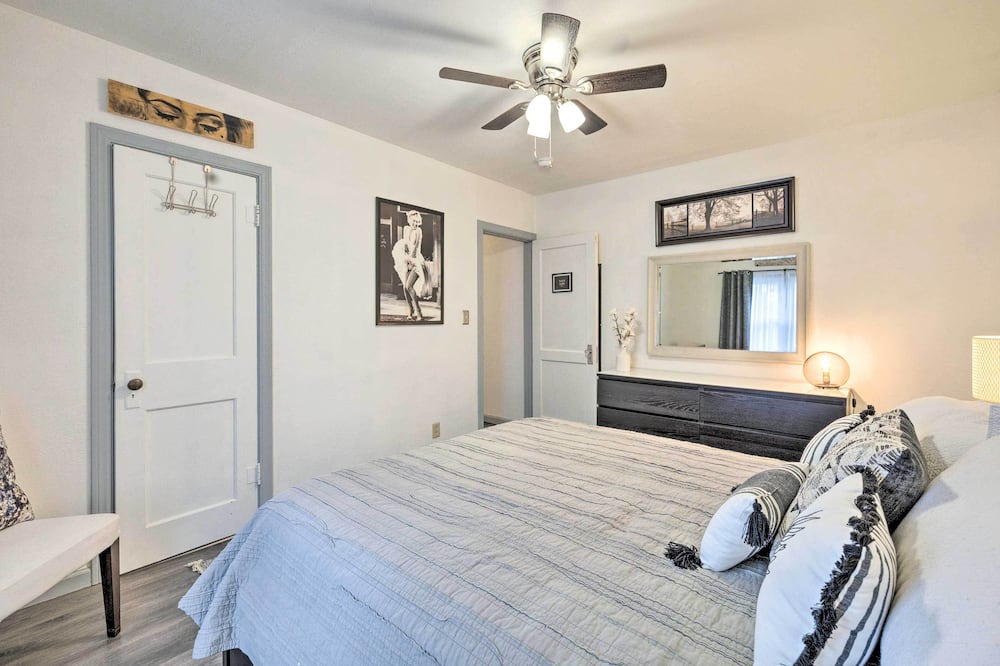 Photo of Bedroom in Garden City