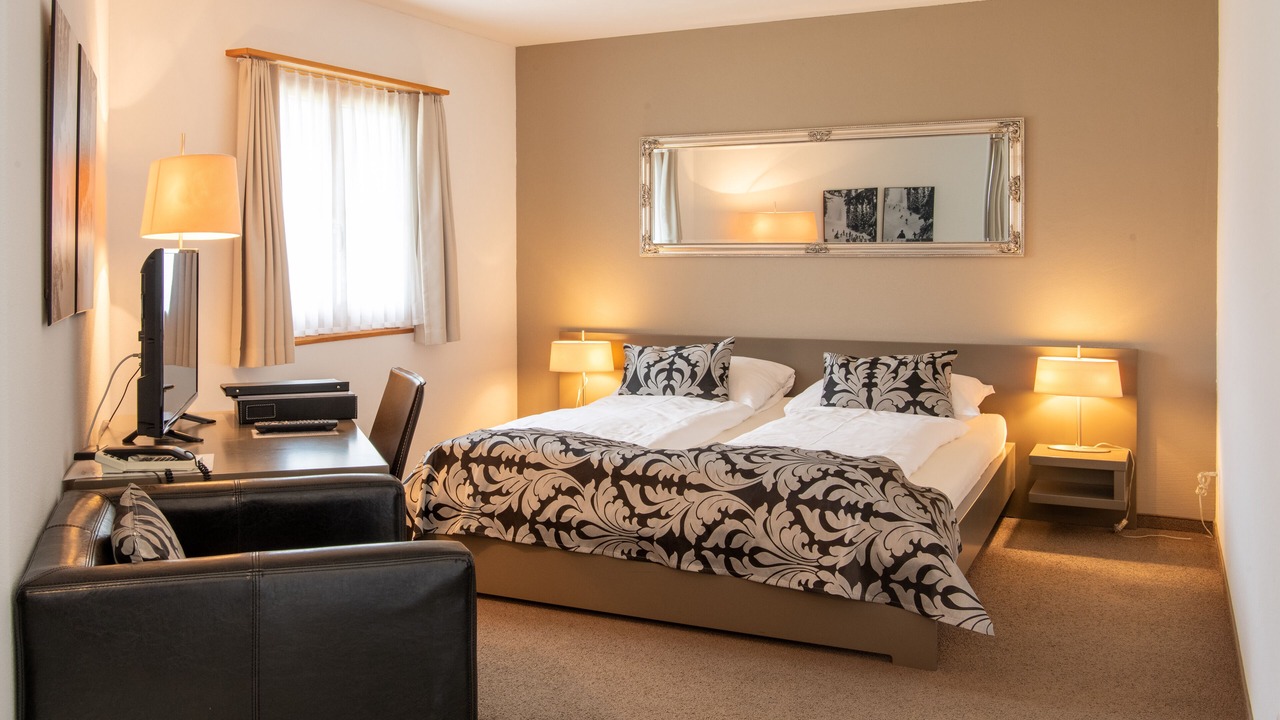 Photo of Bedroom in Zuoz