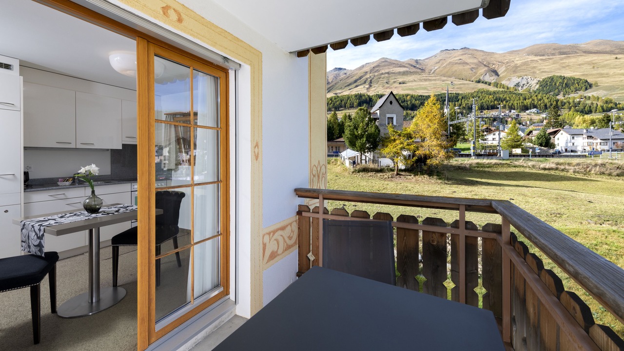 Photo of Patio Balcony in Zuoz
