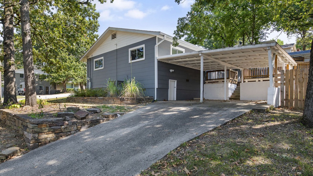 Photo of Outdoor in Fayetteville