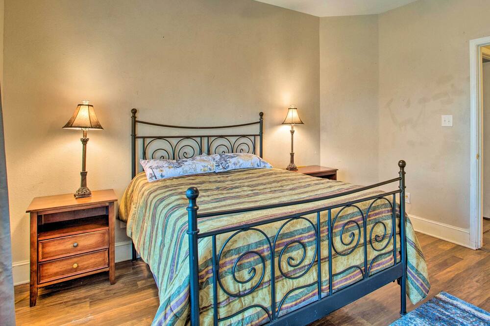Photo of Bedroom in South Dallas - Fair Park