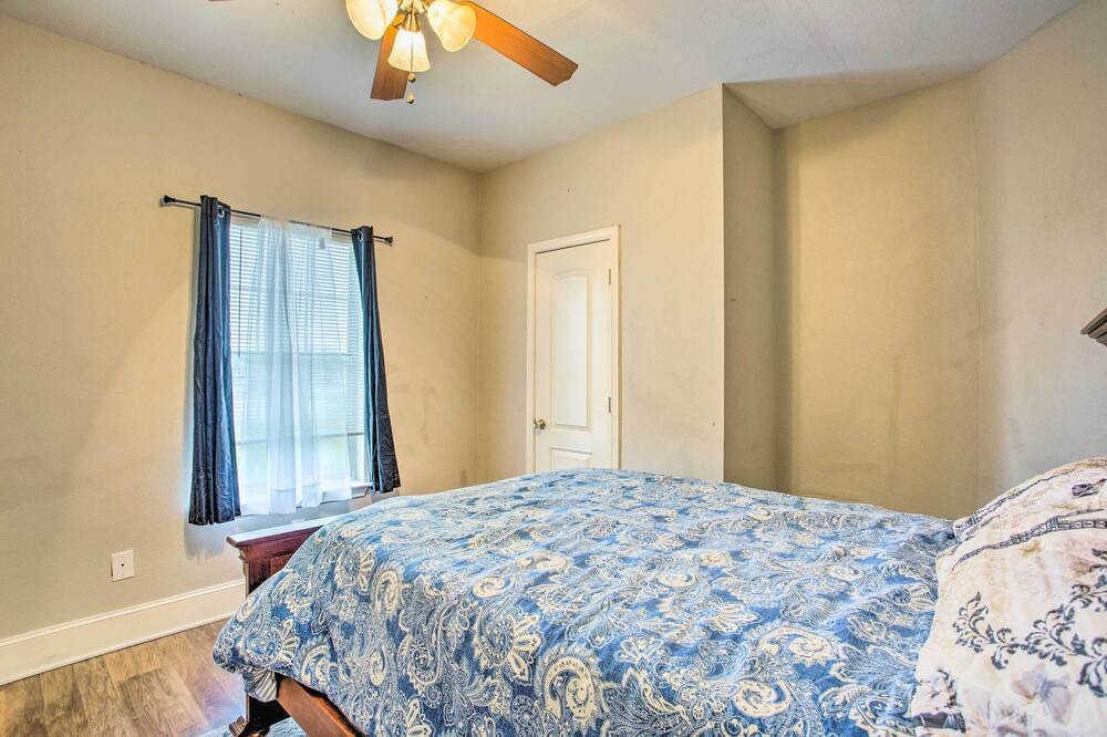 Photo of Bedroom in South Dallas - Fair Park