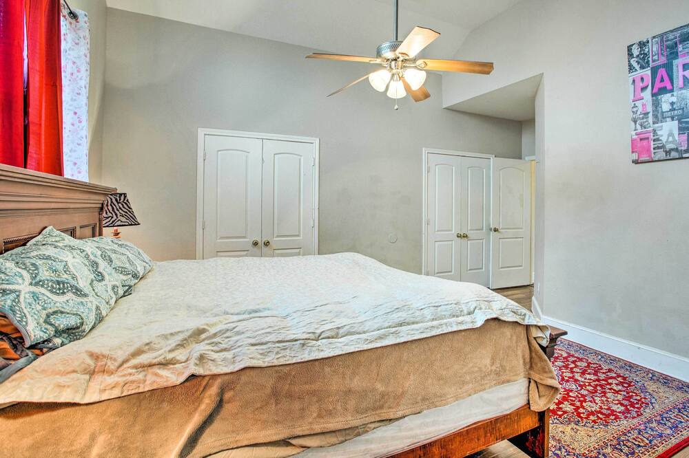 Photo of Bedroom in South Dallas - Fair Park