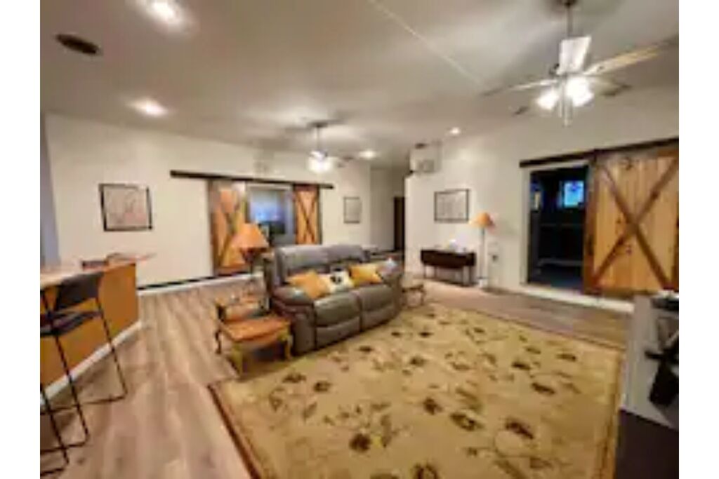 Photo of Others in Rushville