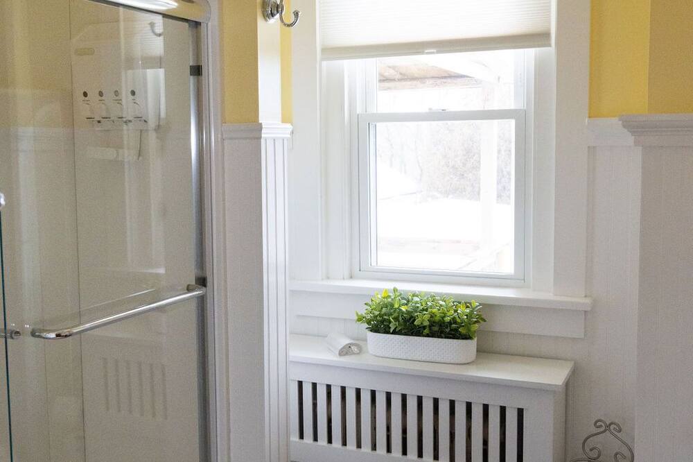 Photo of Bathroom in Paradise