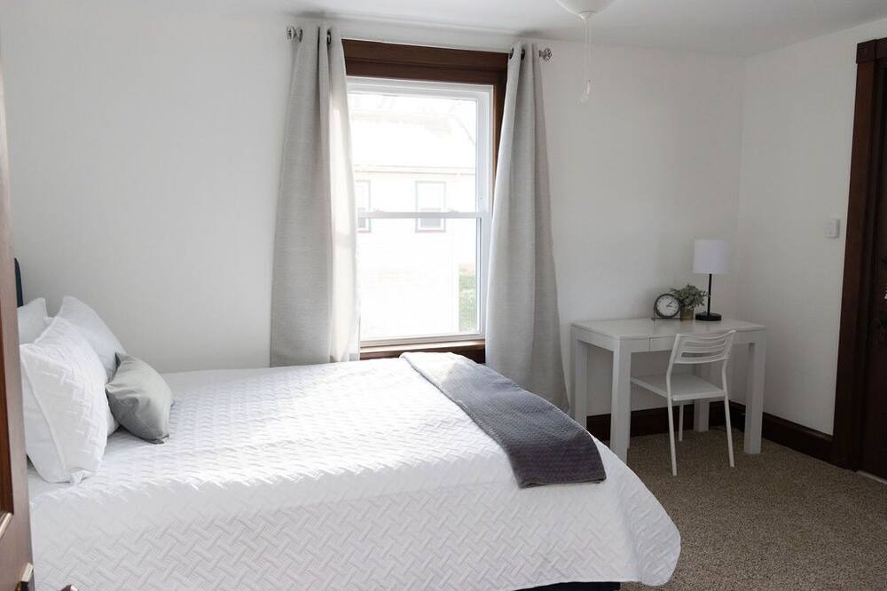 Photo of Bedroom in Paradise